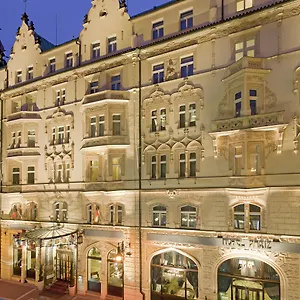 Paris ***** Praag